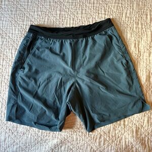 Ten Thousand | Interval Short